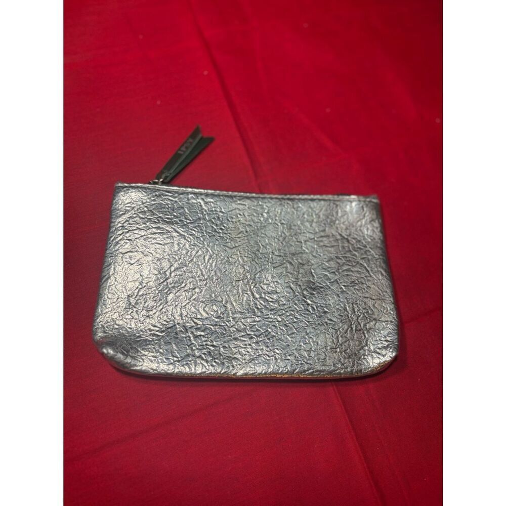 IPSY Silver Metallic Textured Zip Pouch